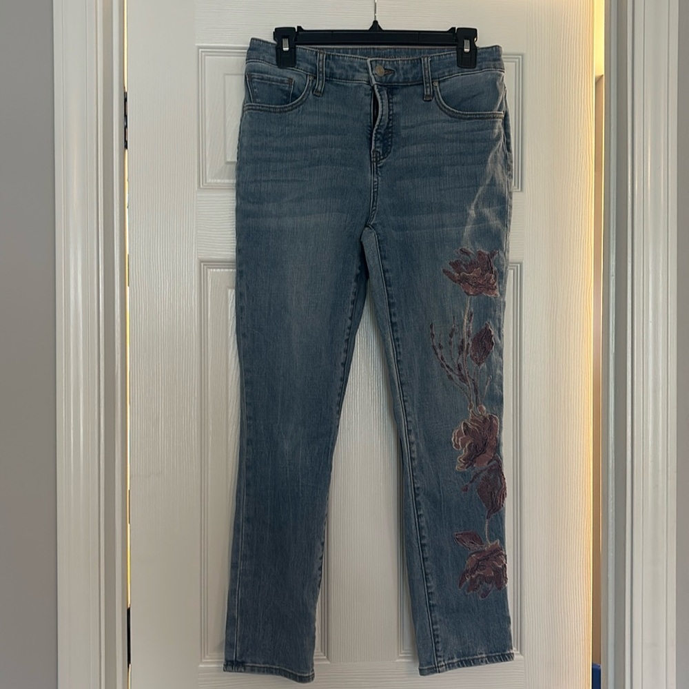 Women’s jeans